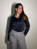 Camisa Acetinada Azul Marinho