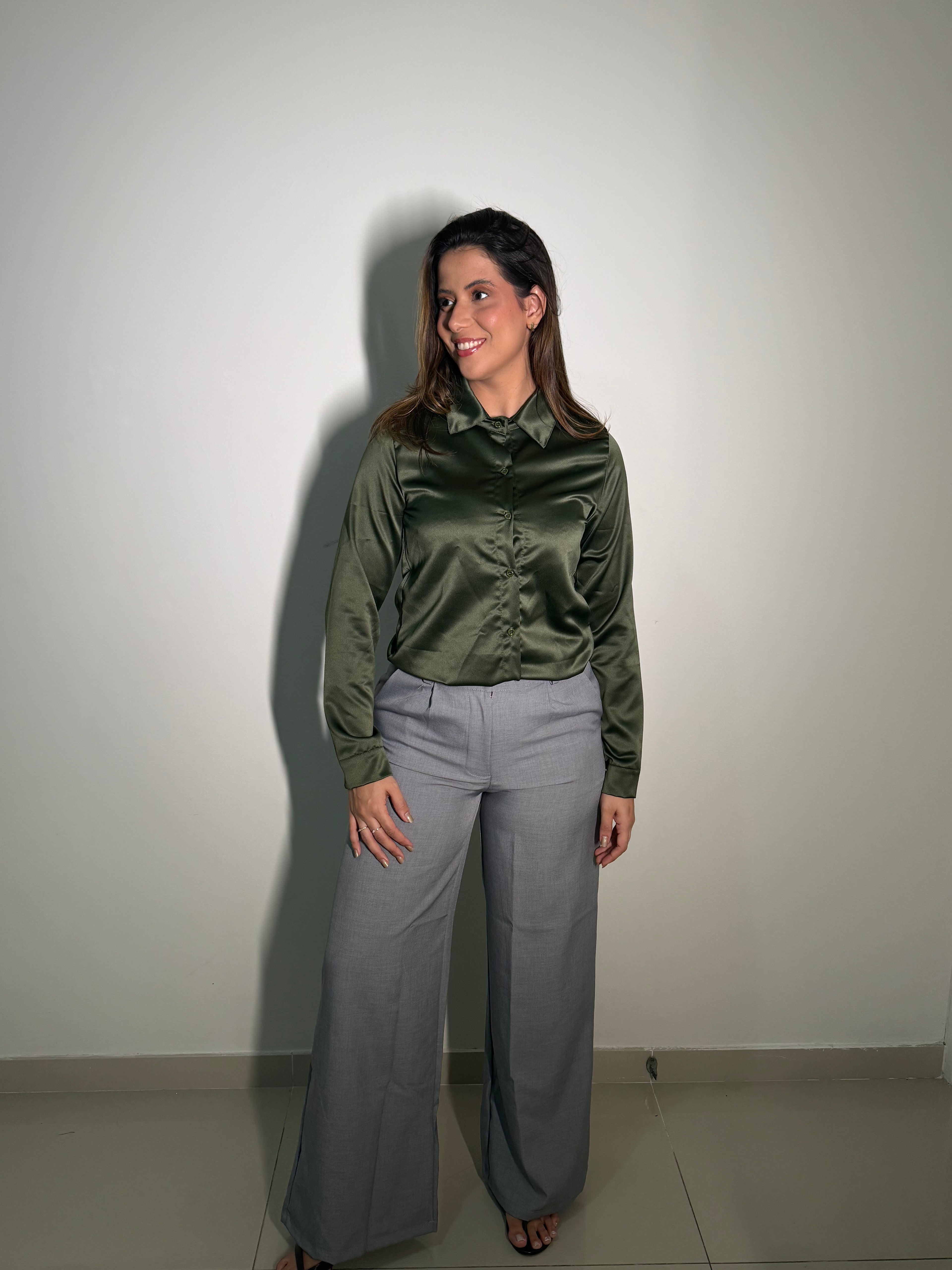 Camisa Acetinada Verde